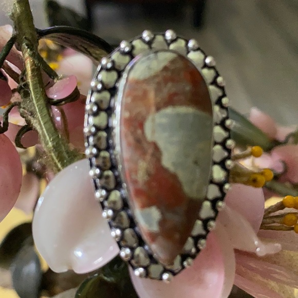 Vintage 925 red river jasper ring